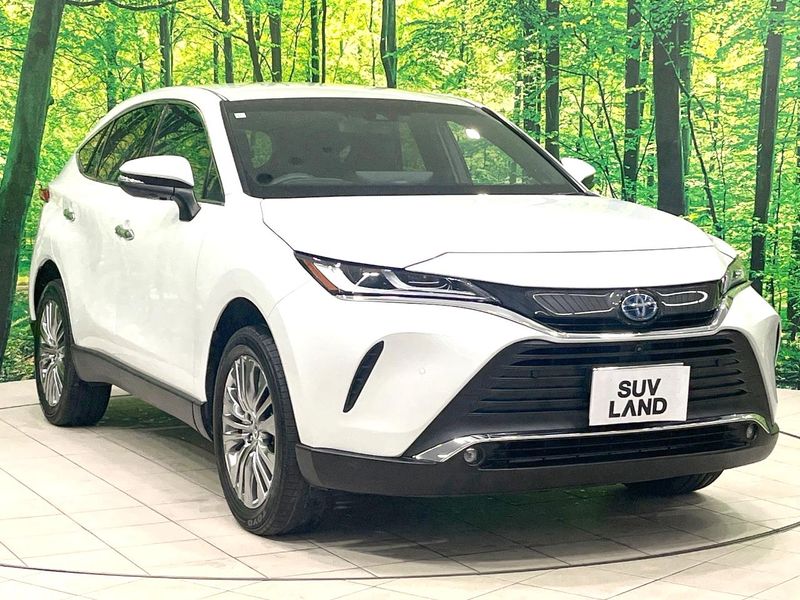 2023 Toyota Harrier Hybrid 6AA-AXUH80 (UW-6a812853cc94e)[22]