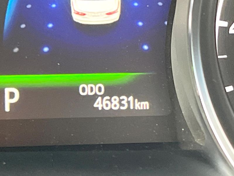 2017 Toyota Camry DAA-AXVH70 (UW-6a812858de4c2)[2]