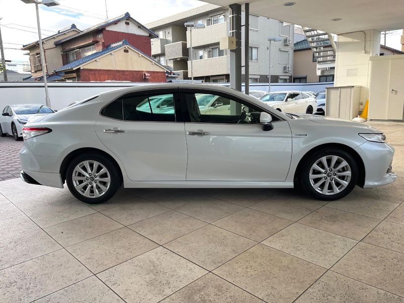 2017 Toyota Camry DAA-AXVH70 (UW-6a812858de4c2)[24]