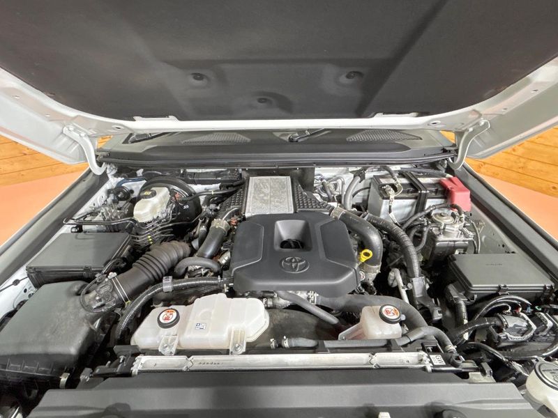 2024 Toyota Land Cruiser 250 3DA-GDJ250W (UW-6a8128cf76432)[4]