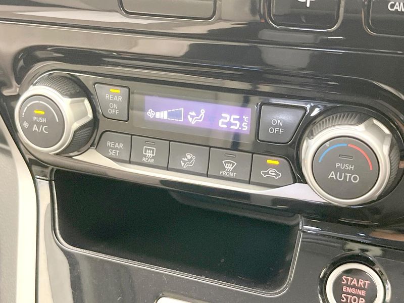 2017 Nissan Serena DAA-GFC27 (UW-6a8128d7558e2)[22]