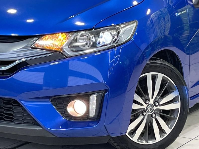 2014 Honda Fit Hybrid DAA-GP5 (UW-6a8128eb50b5d)[11]