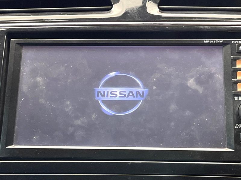 2013 Nissan Serena DAA-HFC26 (UW-6a81291dcebec)[22]