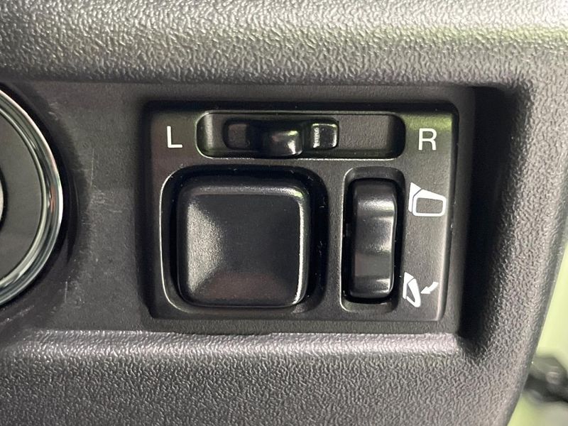 2023 Suzuki Jimny 3BA-JB64W (UW-6a81292ee1e54)[26]
