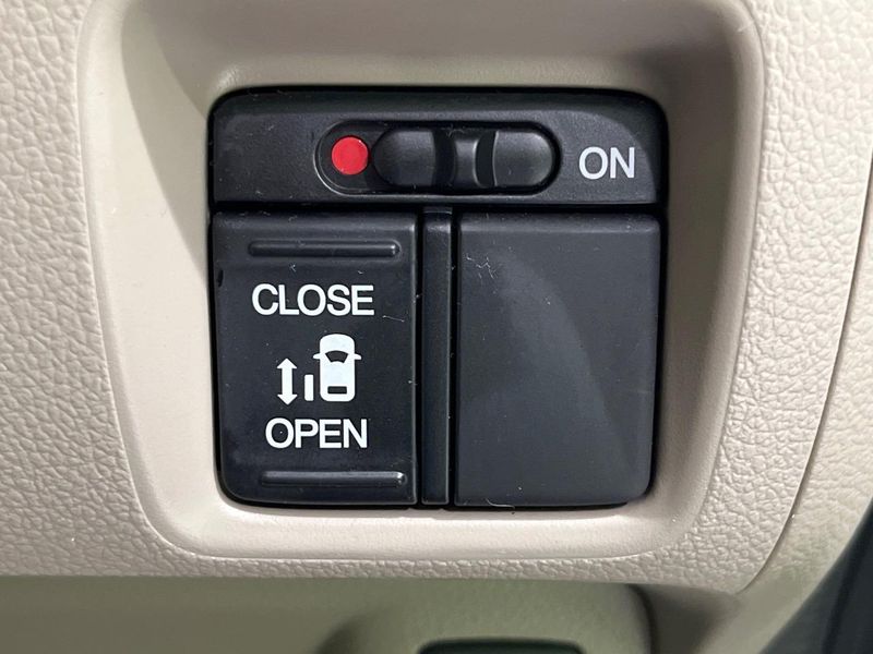 2015 Honda N-BOX DBA-JF2 (UW-6a812949d941d)[16]