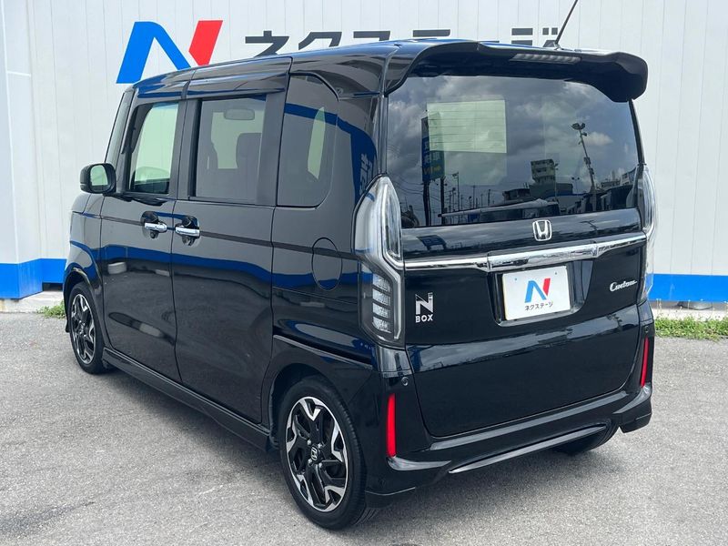 2019 Honda N-BOX CUSTOM DBA-JF3 (UW-6a812958b668c)[20]