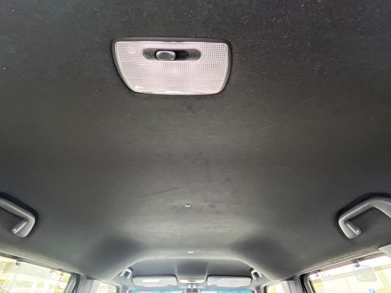 2019 Honda N-BOX CUSTOM DBA-JF3 (UW-6a812958b668c)[28]