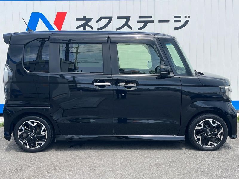 2019 Honda N-BOX CUSTOM DBA-JF3 (UW-6a812958b668c)[23]