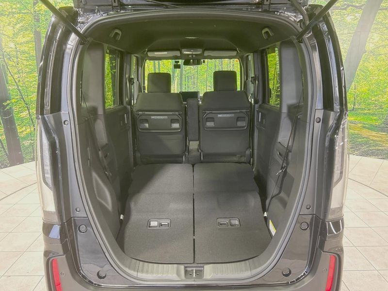 2023 Honda N-BOX CUSTOM 6BA-JF5 (UW-6a81296899eb8)[11]