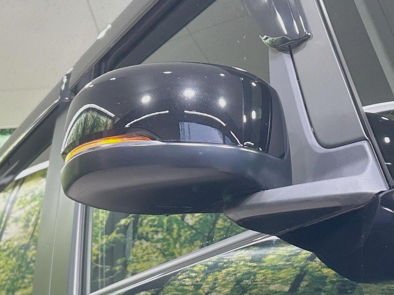 2023 Honda N-BOX CUSTOM 6BA-JF5 (UW-6a81296899eb8)[25]