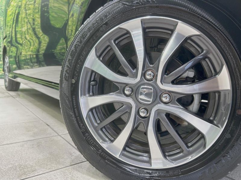 2023 Honda N-BOX CUSTOM 6BA-JF5 (UW-6a81296899eb8)[26]
