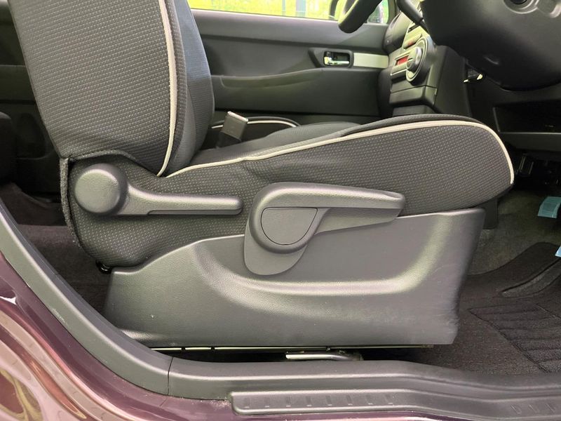 2015 Toyota Pixis Space DBA-L585A (UW-6a8129a8b883f)[18]