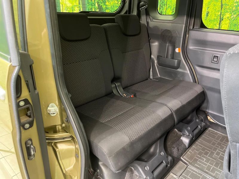 2017 Daihatsu Wake DBA-LA700S (UW-6a8129d8ae589)[25]