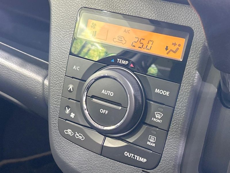 2015 Suzuki Wagon R Stingray DAA-MH44S (UW-6a812a22afa85)[27]