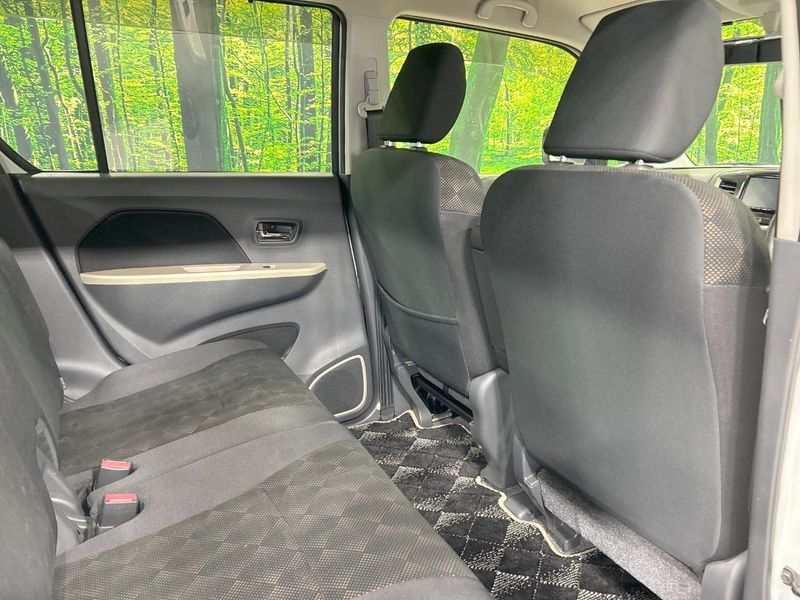 2015 Suzuki Wagon R Stingray DAA-MH44S (UW-6a812a22afa85)[22]