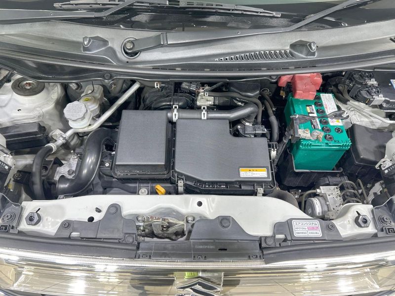 2015 Suzuki Wagon R Stingray DAA-MH44S (UW-6a812a22afa85)[4]