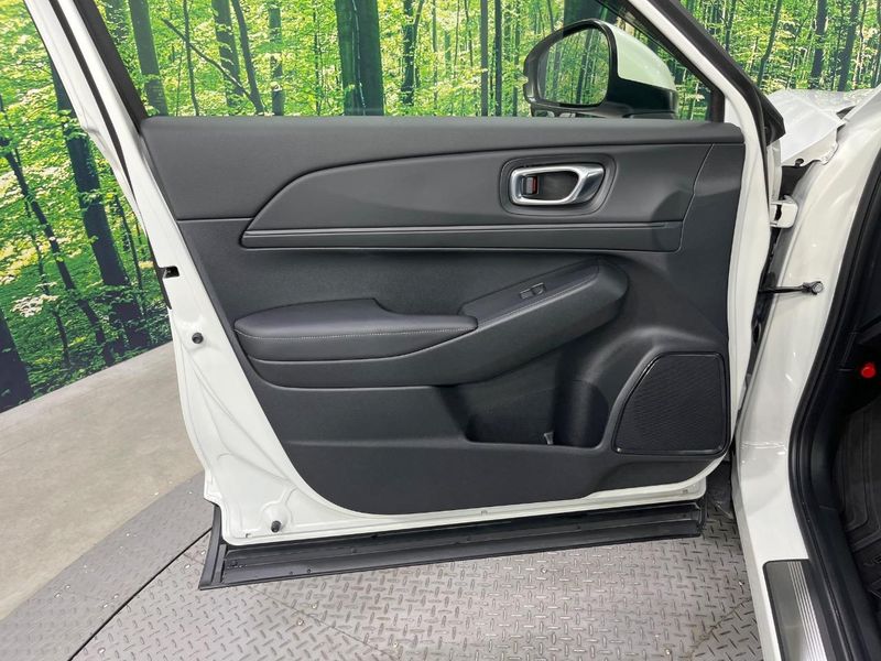 2024 Honda Vezel 6AA-RV5 (UW-6a812aed86dd7)[29]