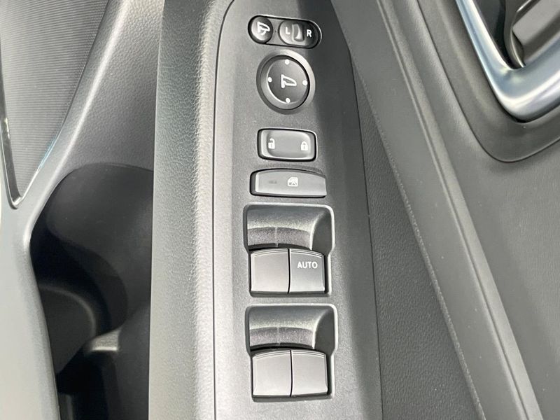 2024 Honda Vezel 6AA-RV5 (UW-6a812aed86dd7)[7]