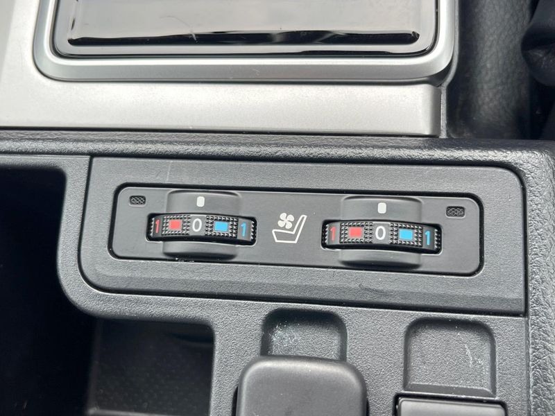 2023 Toyota Land Cruiser Prado 3BA-TRJ150W (UW-6a812b1873b90)[24]