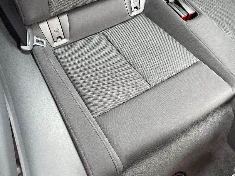 2015 Audi TT Coupe ABA-FVCHH (UW-6a812b2115e89)[25]