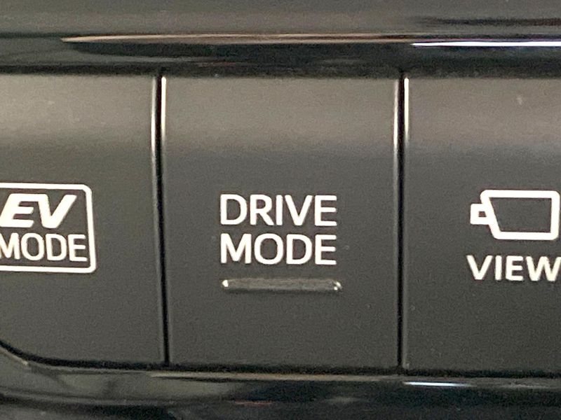 2022 Toyota Prius 6AA-ZVW51 (UW-6a812b88f01b9)[25]