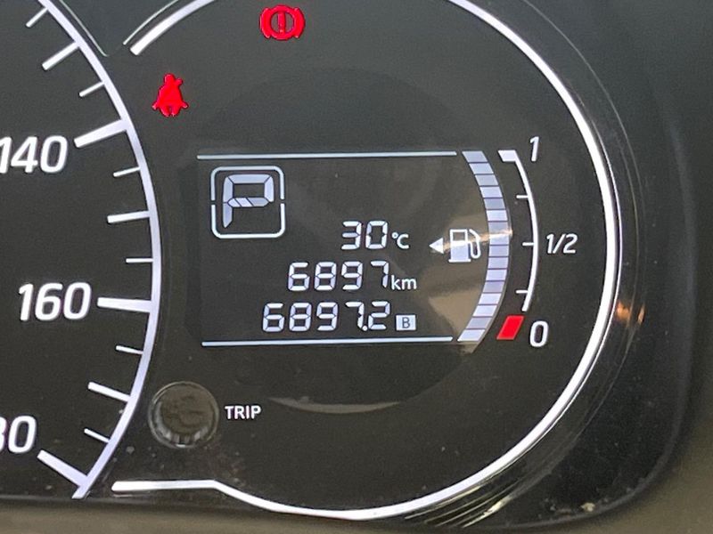 2019 Nissan Note DBA-E12 (UW-6a827a2ba3690)[2]