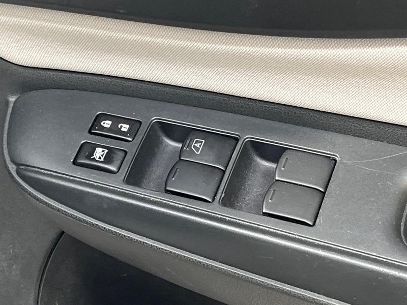 2019 Nissan Note DBA-E12 (UW-6a827a2ba3690)[24]