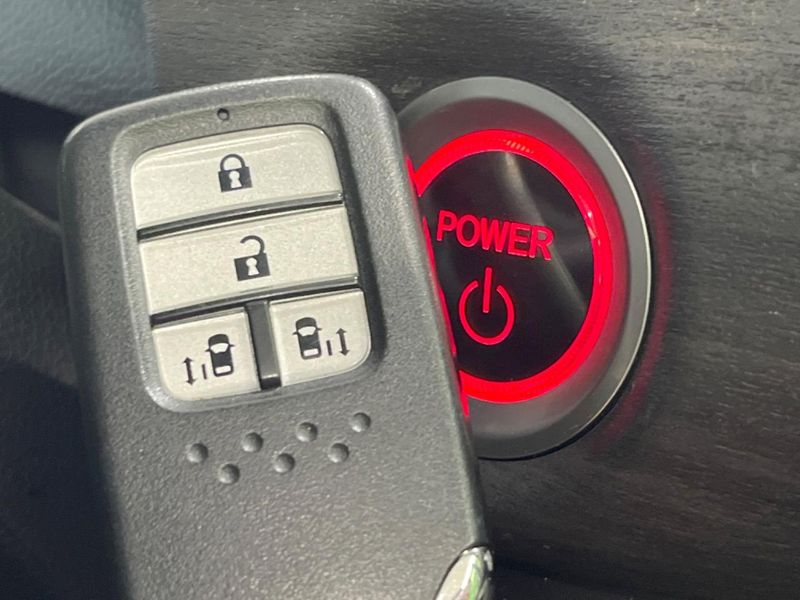 2017 Honda Freed hybrid DAA-GB7 (UW-6a827a3d867c2)[20]