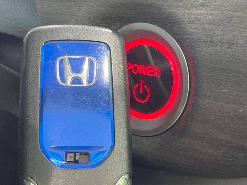 2017 Honda Freed hybrid DAA-GB7 (UW-6a827a3d867c2)[21]