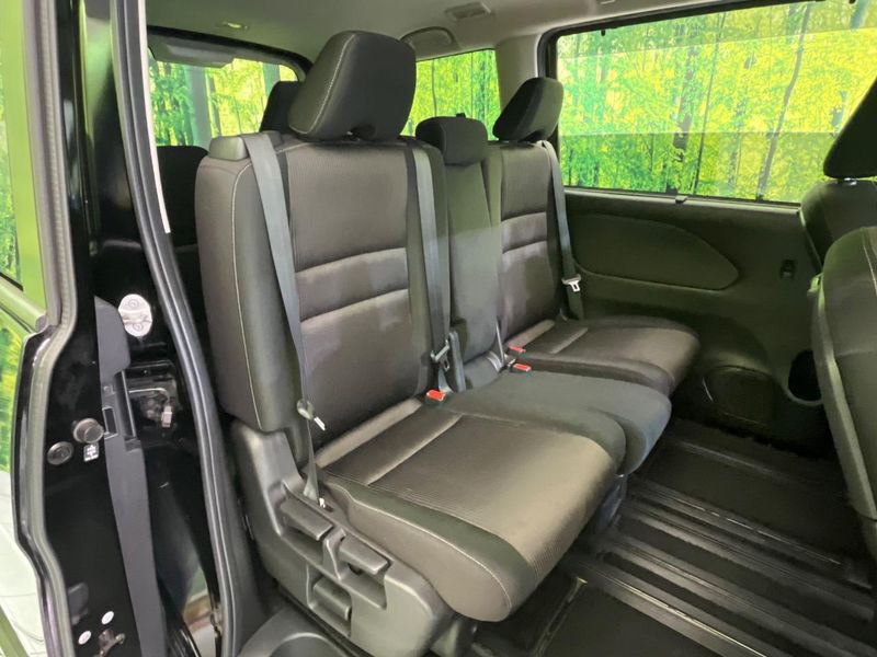 2018 Nissan Serena DAA-GFC27 (UW-6a827a4da4243)[22]