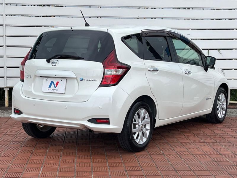 2017 Nissan Note DAA-HE12 (UW-6a827a85e63a6)[12]