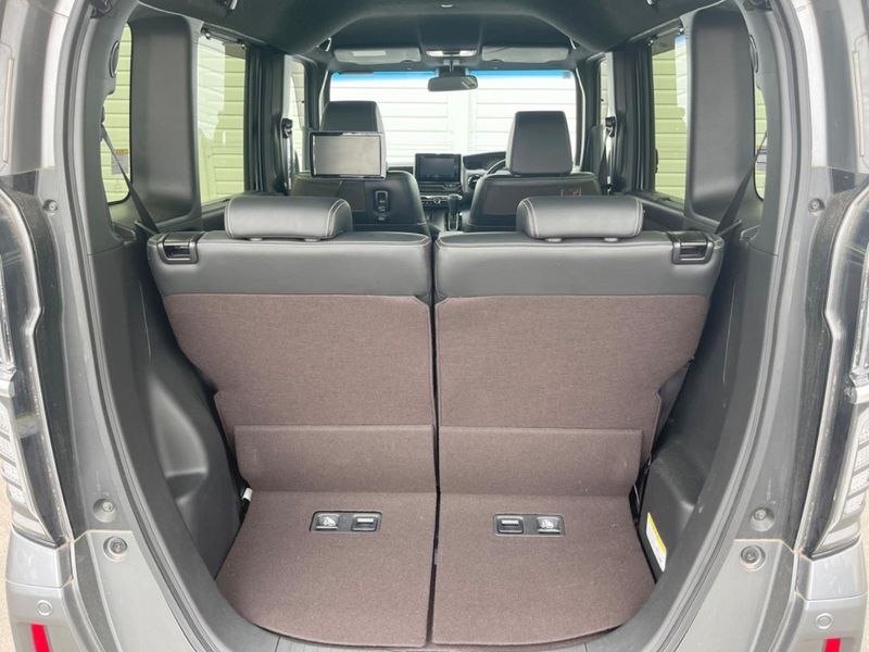 2018 Honda N-BOX CUSTOM DBA-JF3 (UW-6a827ace183e6)[5]
