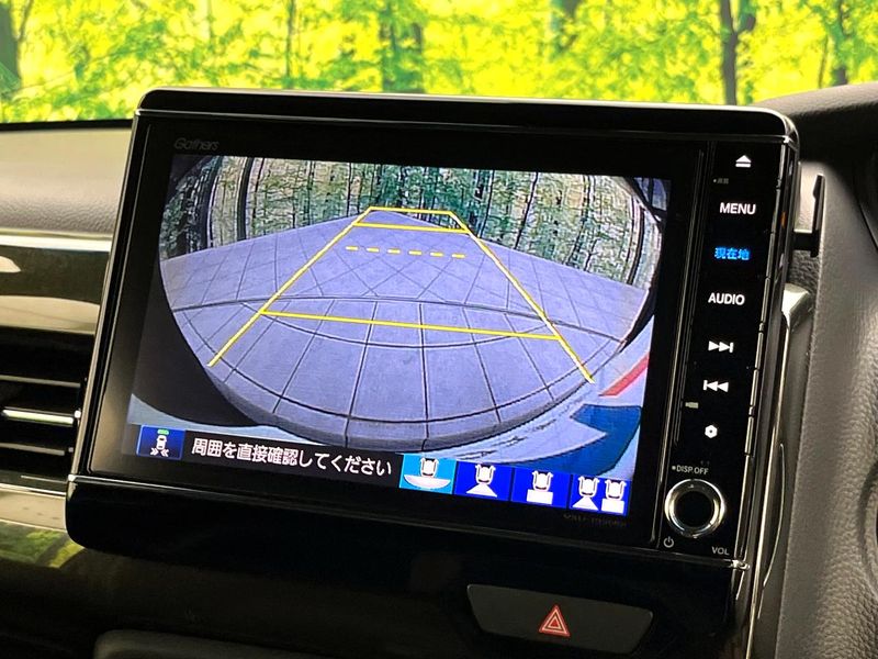 2019 Honda N-BOX CUSTOM DBA-JF3 (UW-6a827acec7e06)[24]