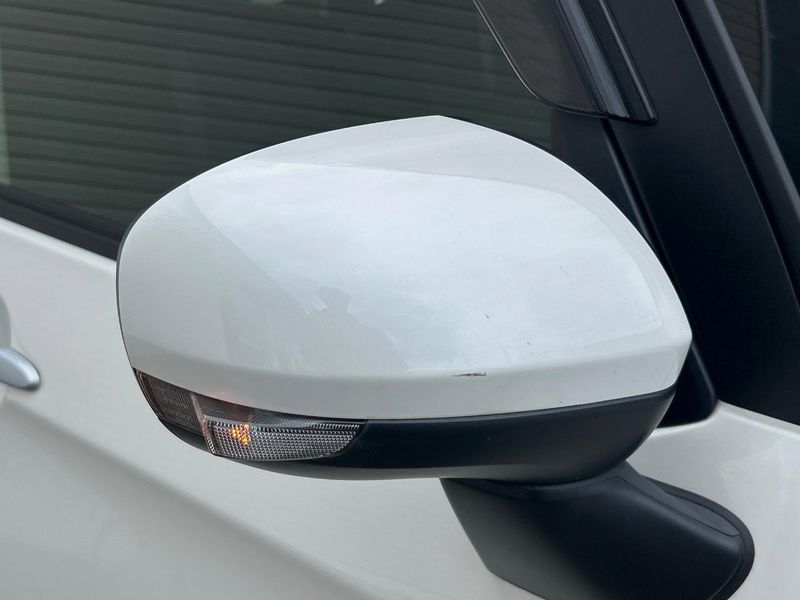 2023 Toyota Roomy 4BA-M900A (UW-6a827b7ae85fb)[5]