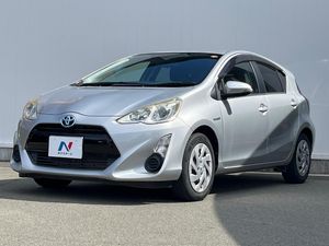 2016 Toyota Aqua DAA-NHP10