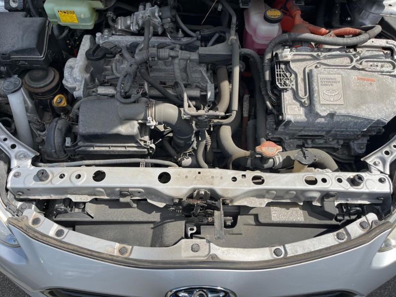 2016 Toyota Aqua DAA-NHP10 (UW-6a827c2e26c3a)[7]