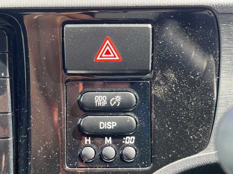 2016 Toyota Aqua DAA-NHP10 (UW-6a827c2e26c3a)[27]