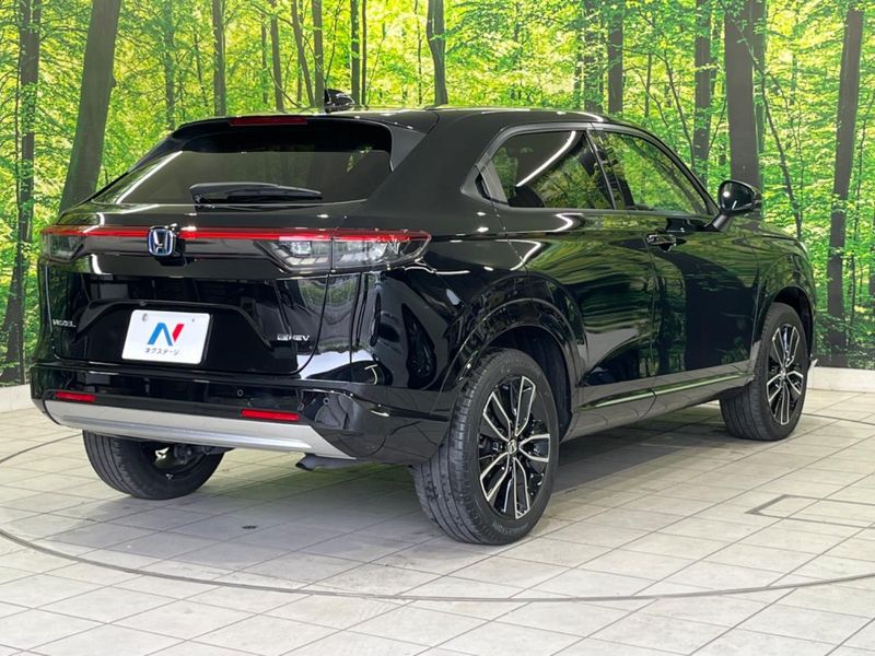 2022 Honda Vezel 6AA-RV5 (UW-6a827c5f9ee78)[8]