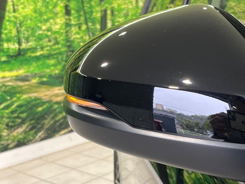 2022 Honda Vezel 6AA-RV5 (UW-6a827c5f9ee78)[14]