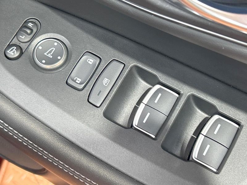 2023 Honda ZR-V 6AA-RZ4 (UW-6a827c68ba3fc)[28]