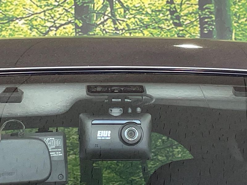 2012 Nissan JUKE DBA-YF15 (UW-6a827cb98ecd8)[11]