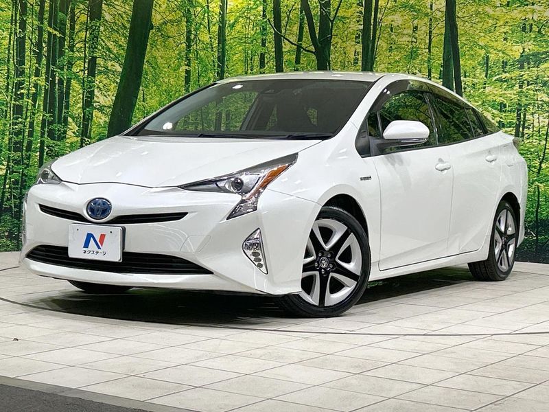 2016 Toyota Prius DAA-ZVW50 (UW-6a827ceeed673)[0]