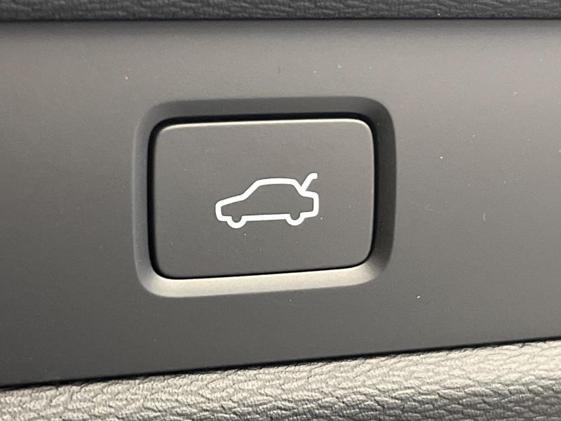 2023 Volvo S60 5AA-ZB420TM (UW-6a83cb0b24c99)[24]