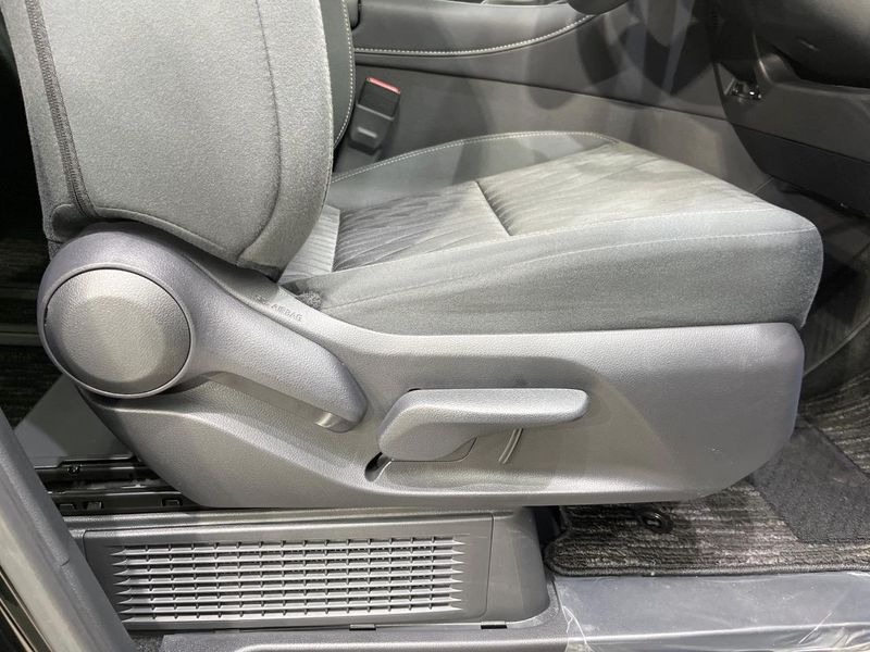 2025 Toyota Alphard Hybrid 6AA-AAHH40W (UW-6a83cb23a1000)[10]