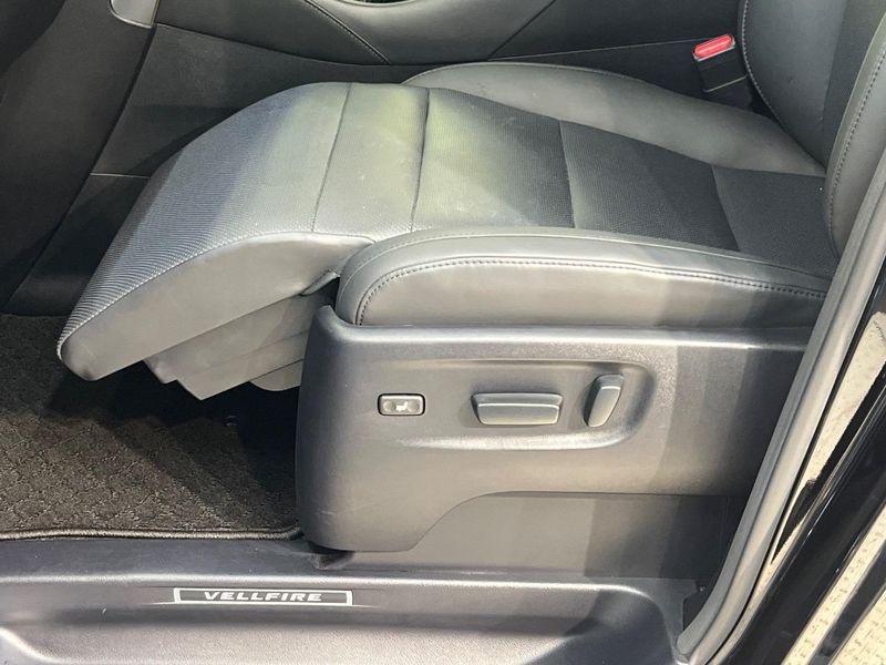 2020 Toyota Vellfire DBA-AGH30W (UW-6a83cb3ae2fb7)[19]