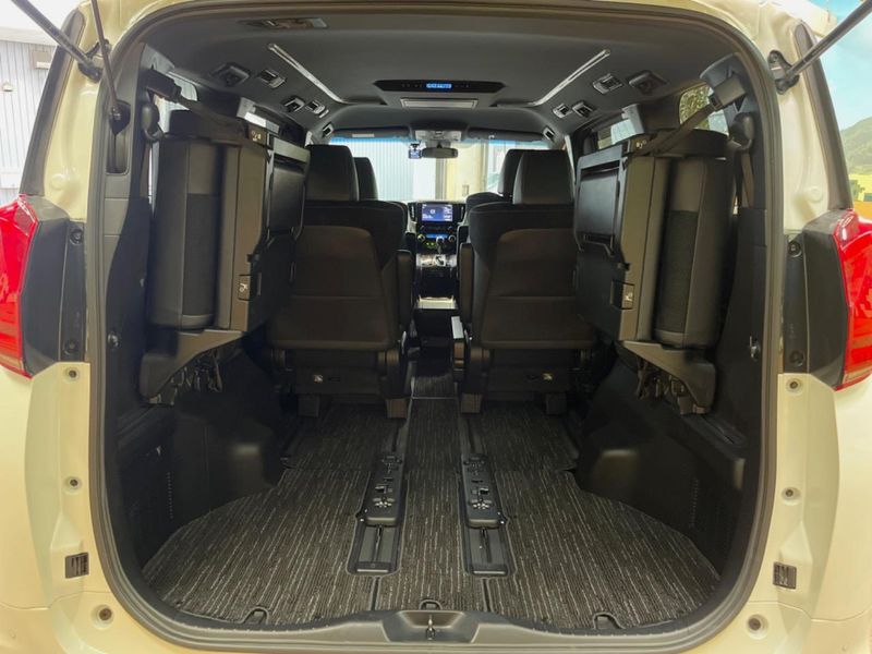 2022 Toyota Alphard 3BA-AGH30W (UW-6a83cb40a9969)[17]