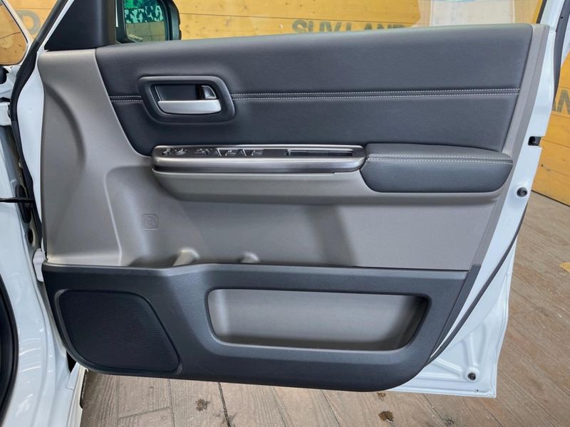 2017 Honda Freed hybrid DAA-GB7 (UW-6a83cbe281510)[28]