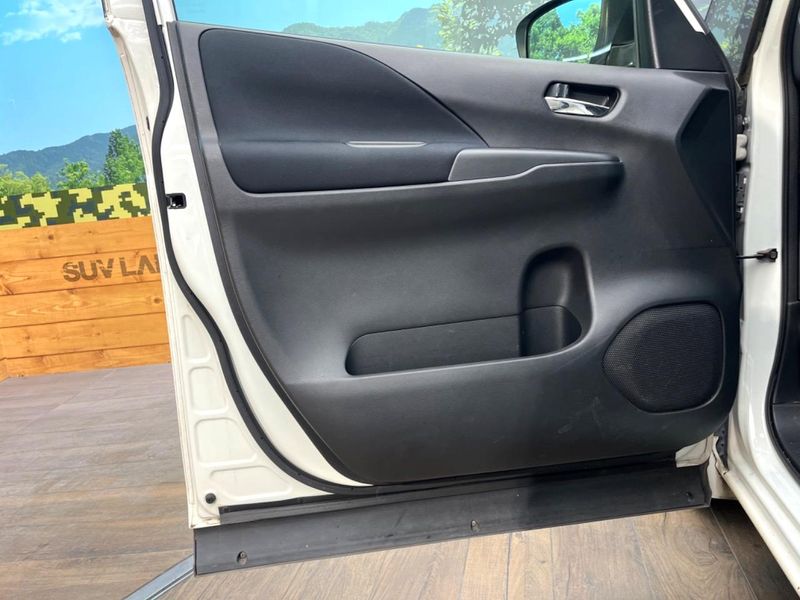 2017 Nissan Serena DAA-GFC27 (UW-6a83cbf02fd26)[12]