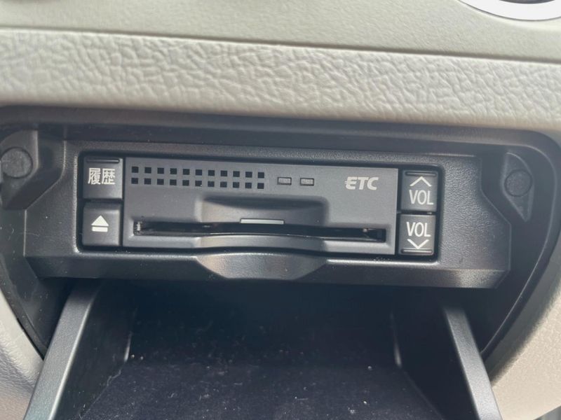 2011 Toyota Crown DBA-GRS200 (UW-6a83cc0c08c36)[23]