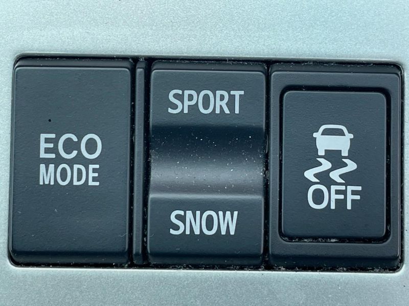 2011 Toyota Crown DBA-GRS200 (UW-6a83cc0c08c36)[20]